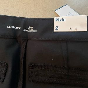 Old Navy black pixie ankle pants